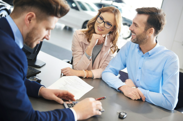 The First Questions To Ask A Used Truck Dealer