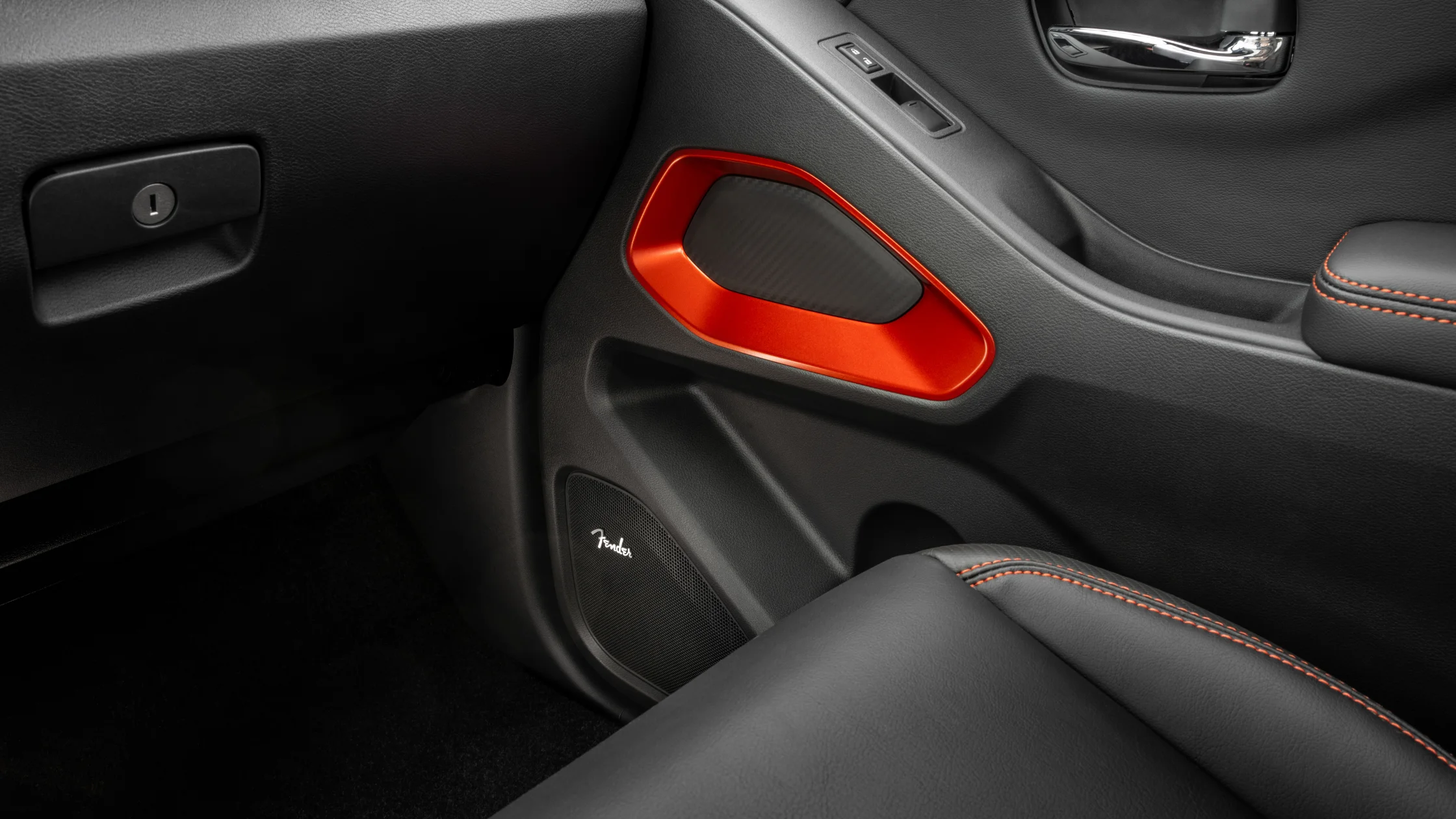 2026 Nissan Frontier® interior door trim