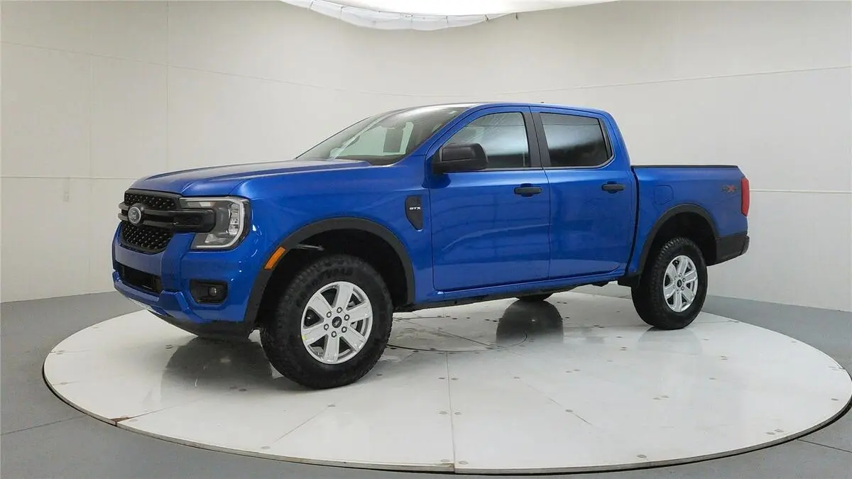2025 Ford Ranger XL photo 3