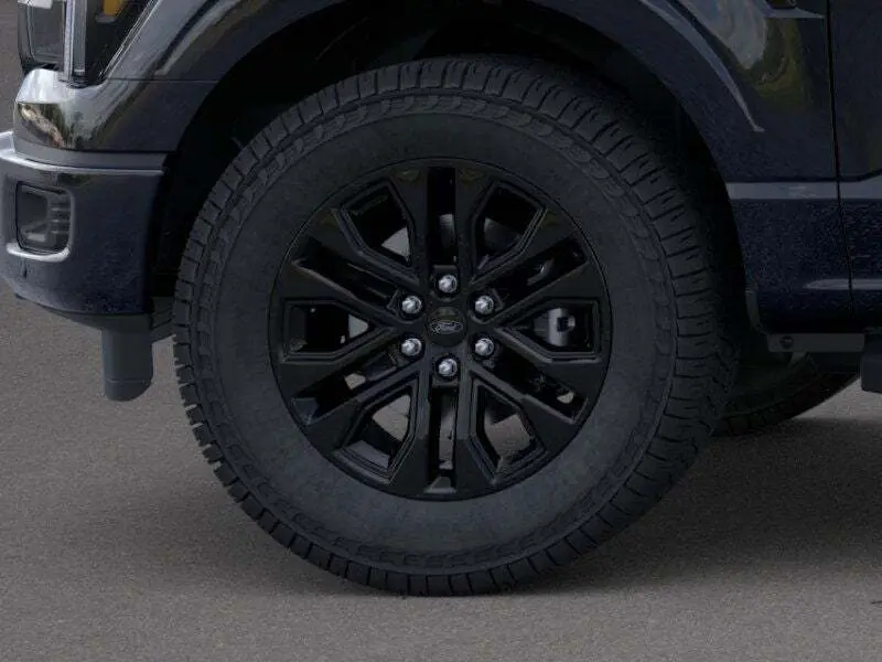 2025 Ford F-150 Lariat photo 12