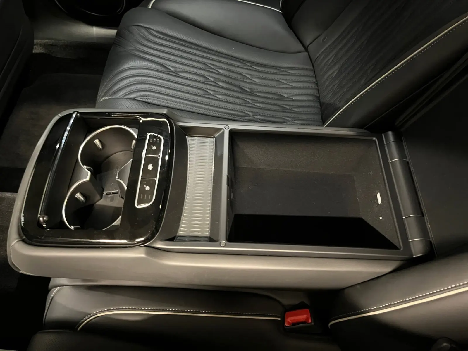 2021 Genesis G80 3.5T photo 18