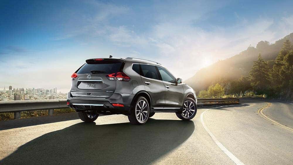 Gun Metallic 2018 Nissan Rogue SL AWD exterior