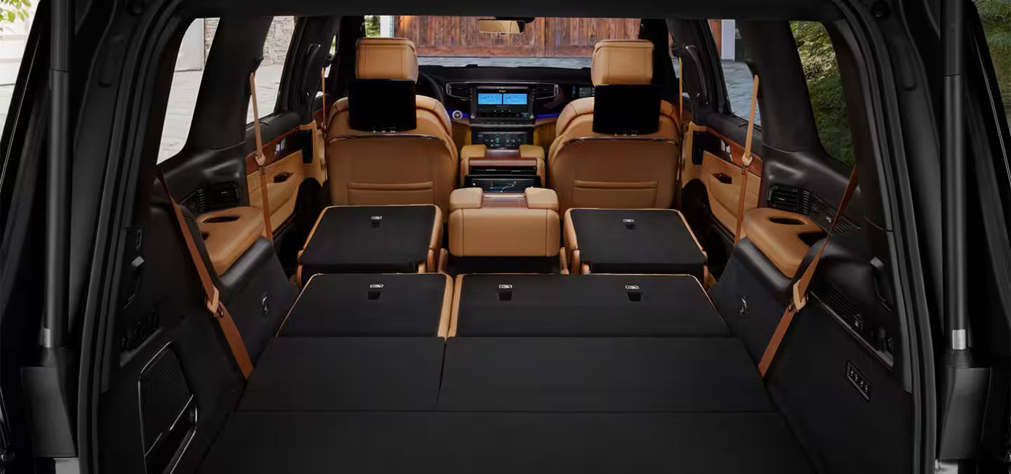 The interior design of the jeep grand wagoneer.