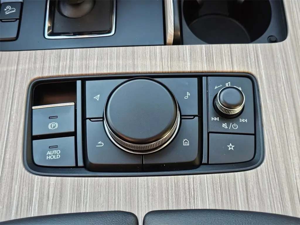 2024 Mazda CX-90 Plug-in Hybrid Premium photo 27