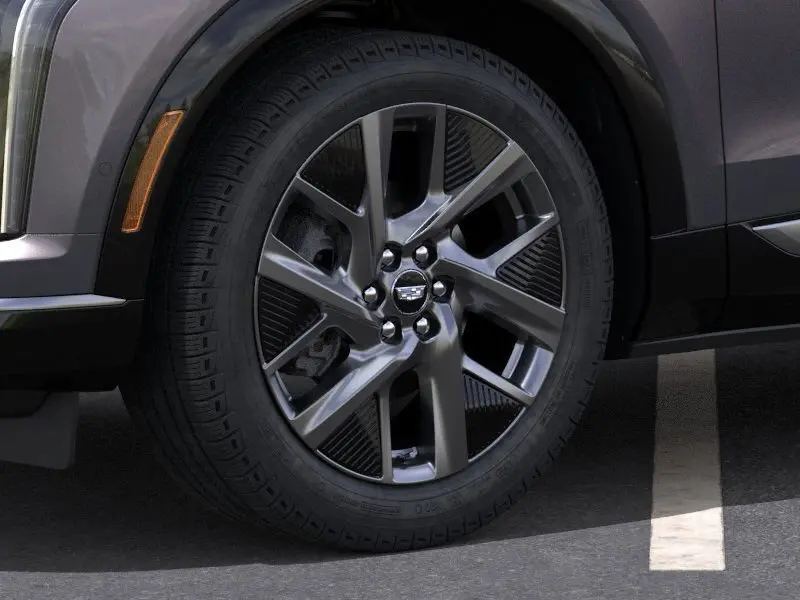 2025 Cadillac Optiq Luxury photo 9