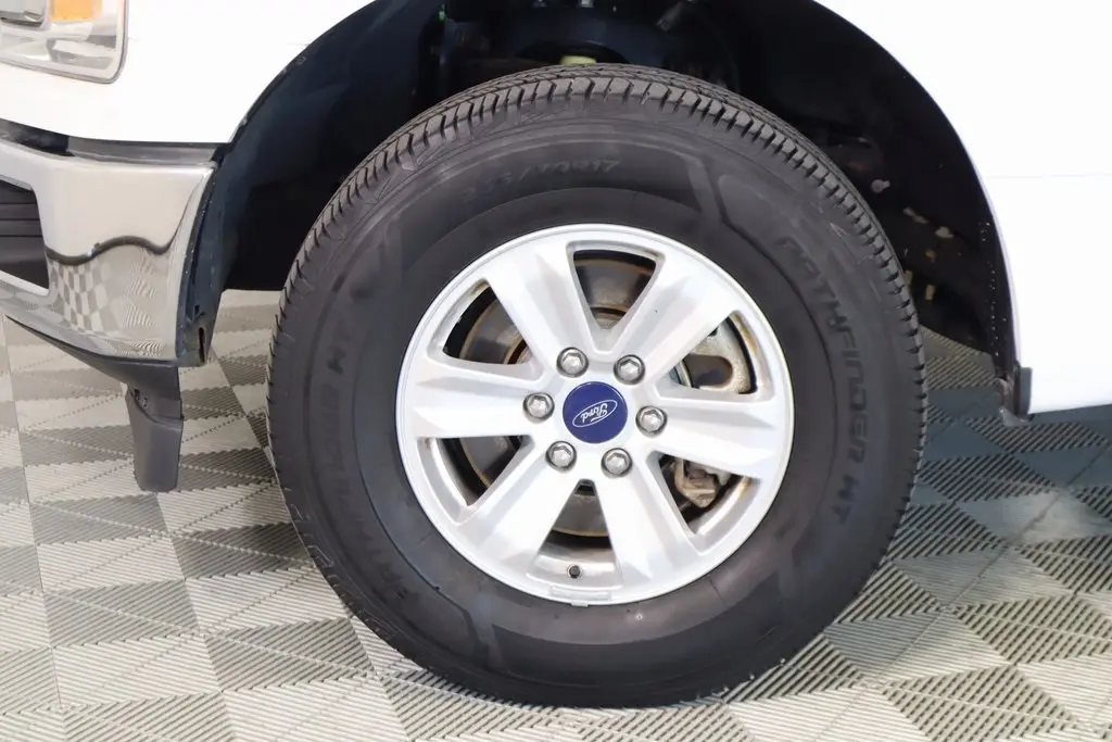 2018 Ford F-150 XLT photo 14