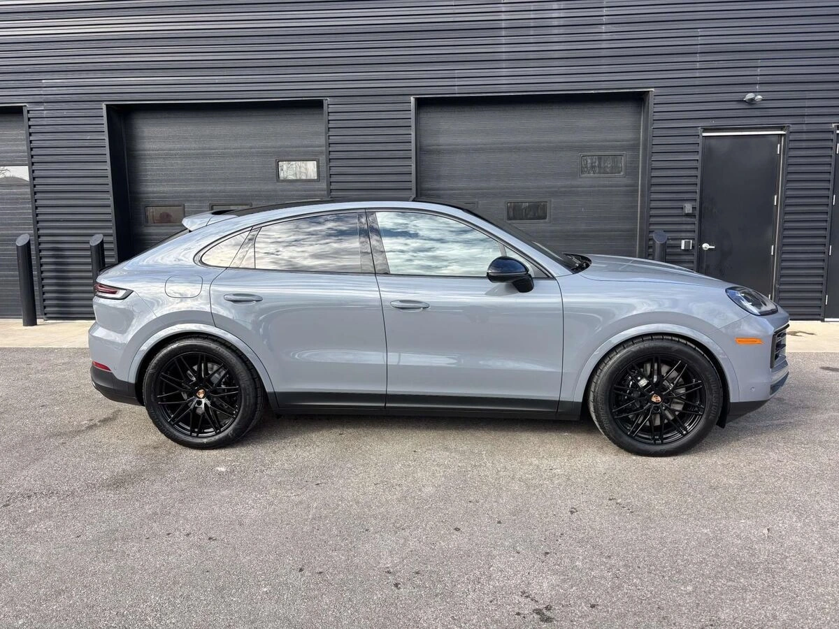 2026 Porsche Cayenne Coupe S - Photo 11