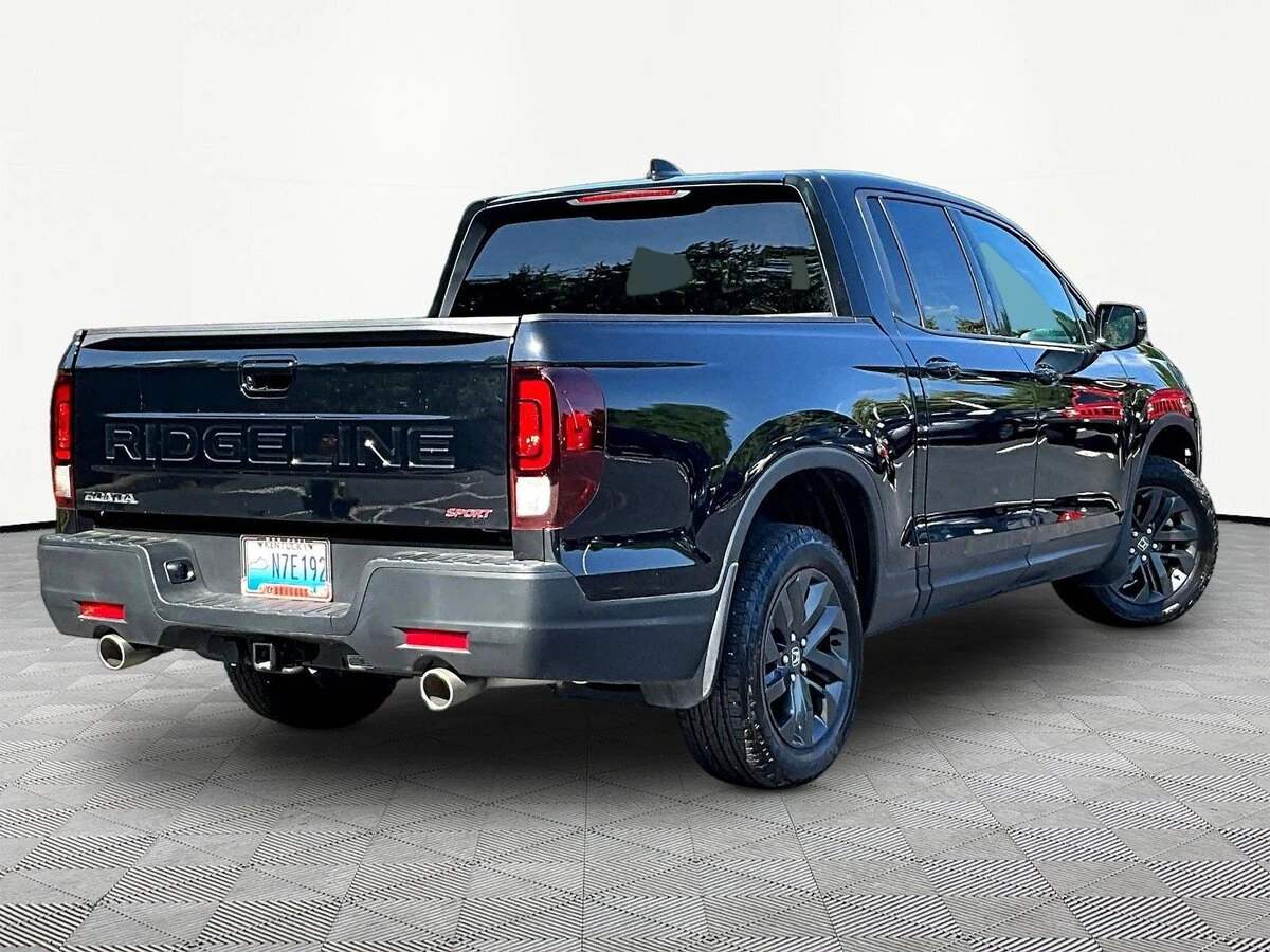 2025 Honda Ridgeline Sport - Photo 6