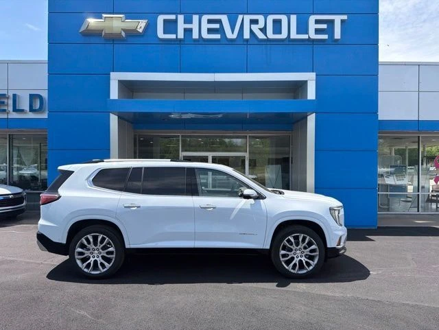 2026 GMC Acadia Denali FWD's photo