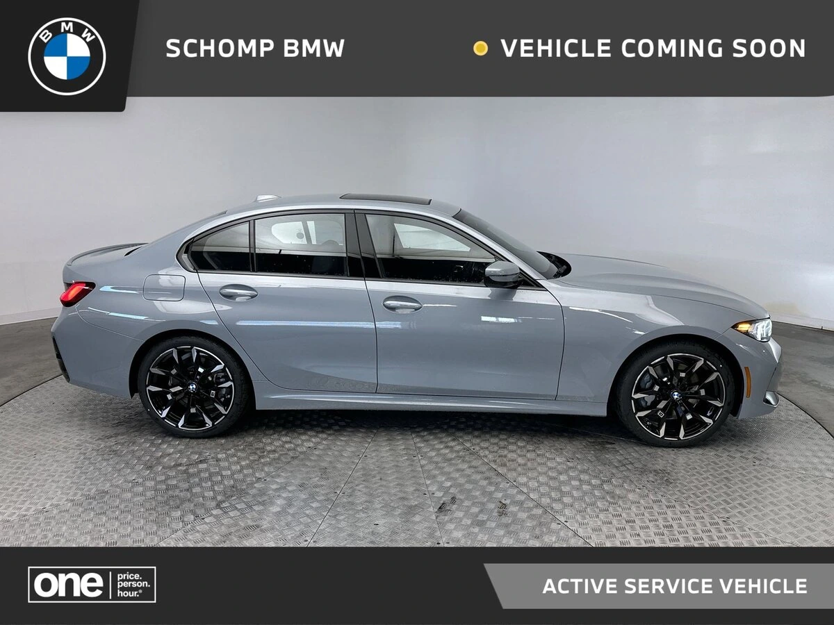 2026 BMW 3 Series 330i's photo