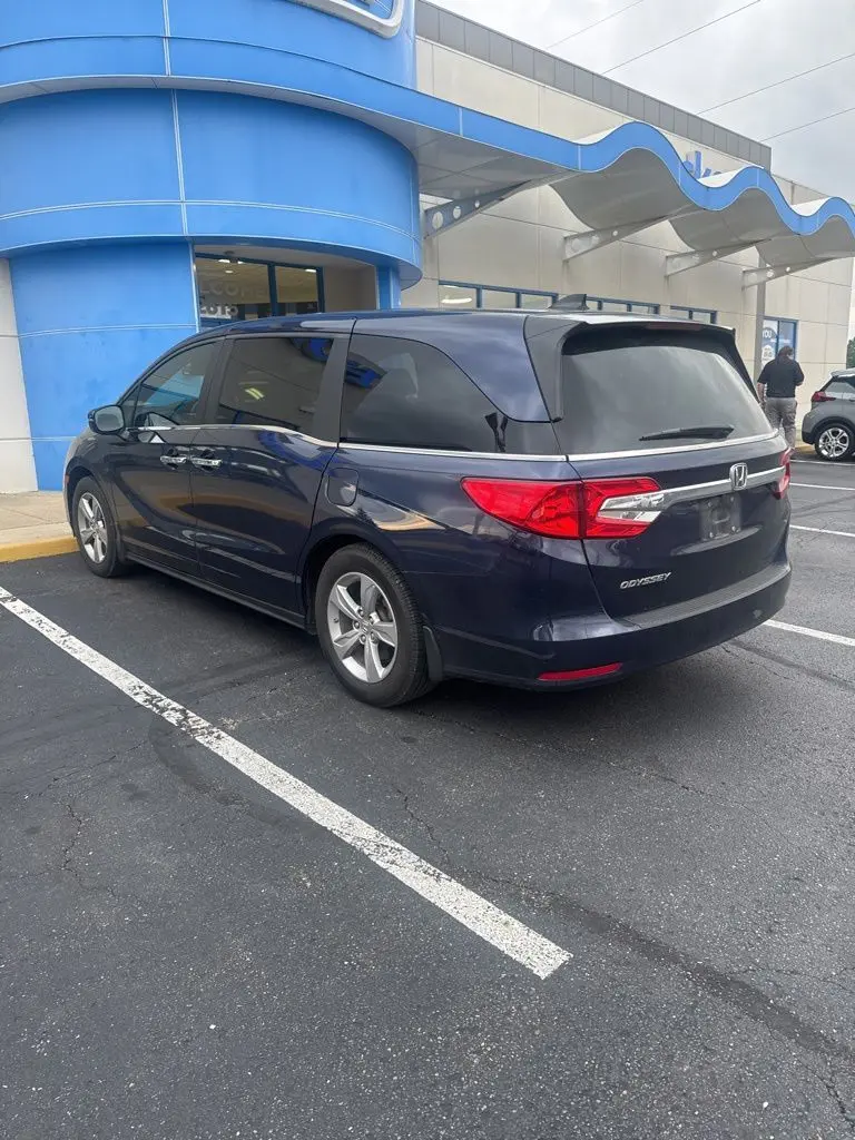 2020 Honda Odyssey EX-L photo 8