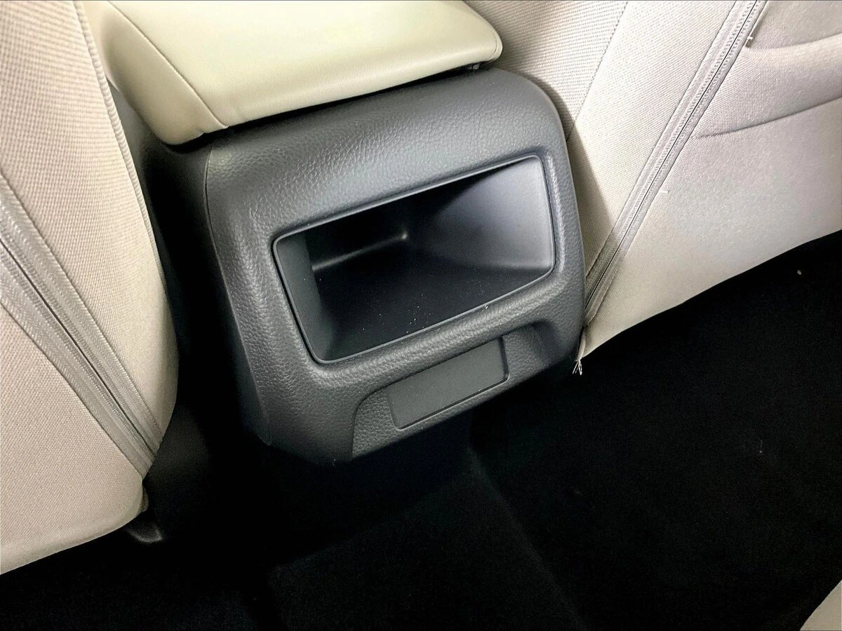 2025 Honda HR-V LX - Photo 10