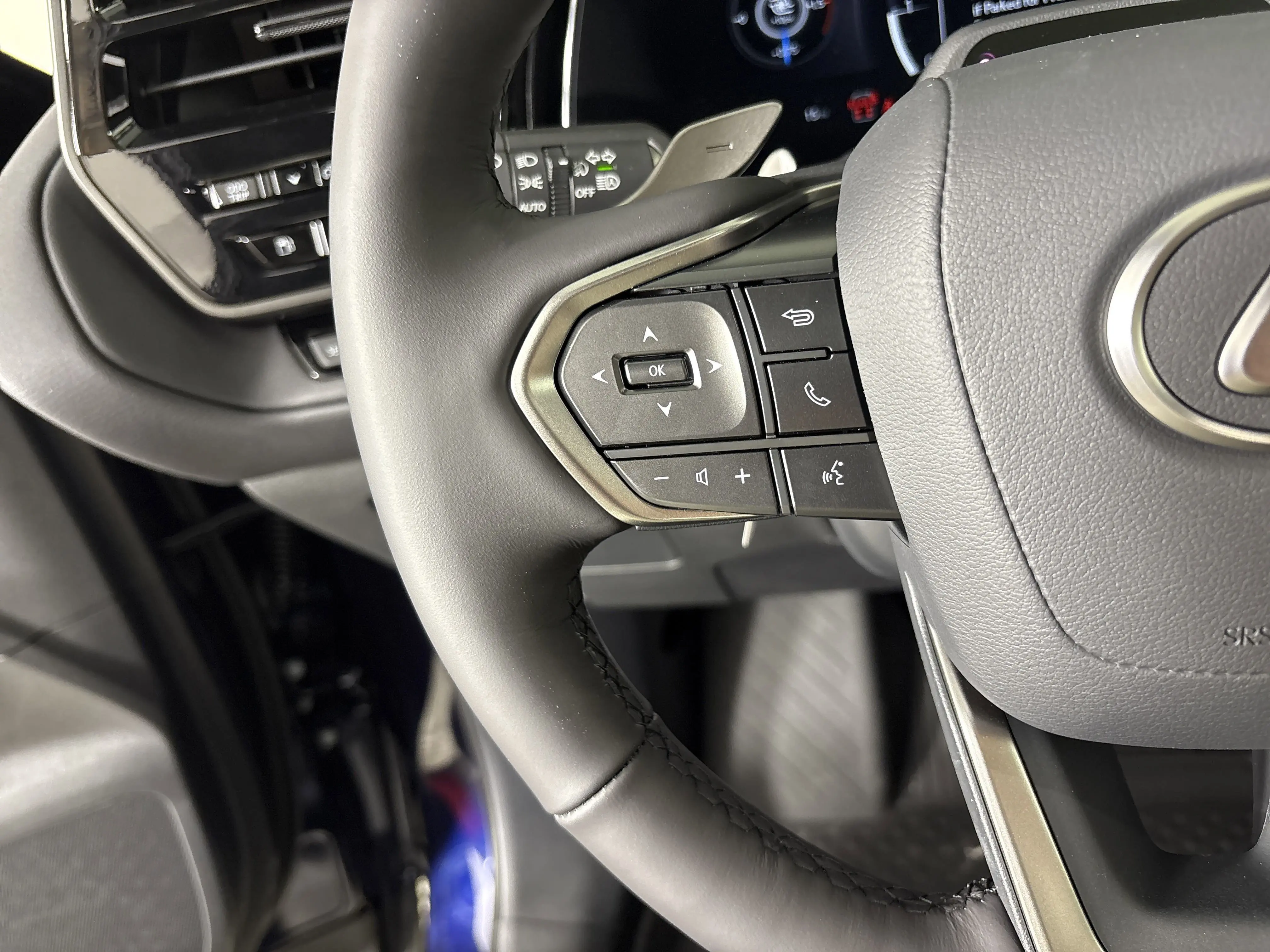 2025 Lexus TX 350 Premium photo 6