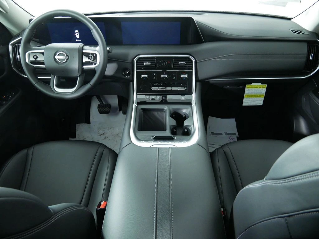 2026 Nissan Armada SV - Photo 17