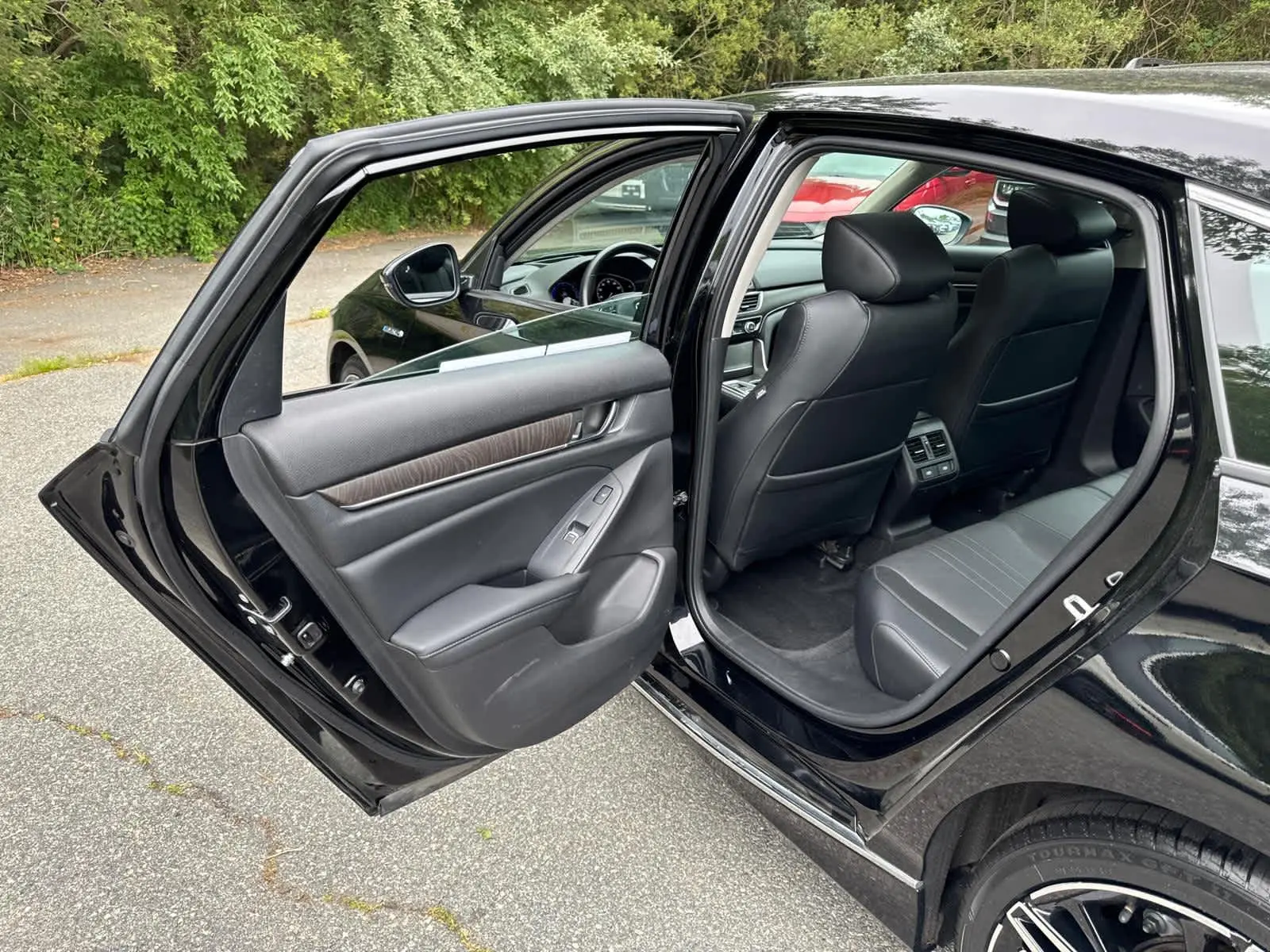 2022 Honda Accord Hybrid Touring photo 28