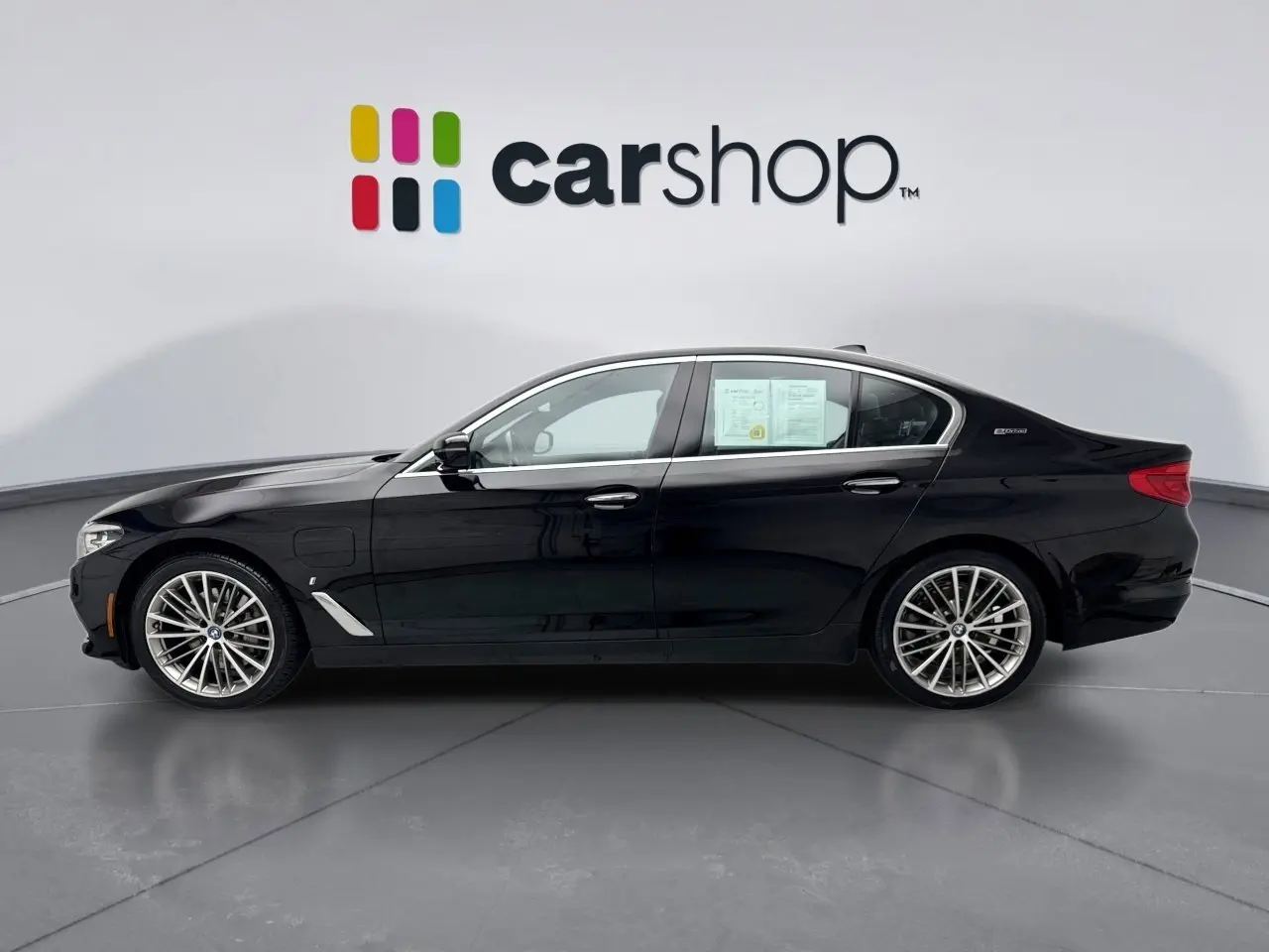 2018 Bmw 530e xDrive Sedan photo 2