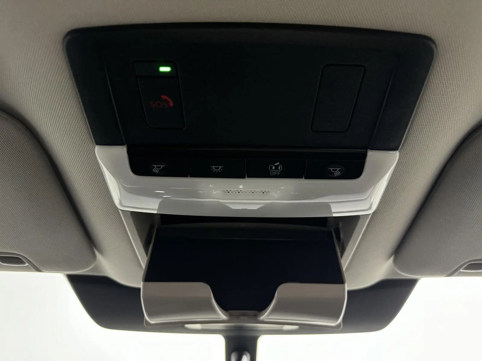 2025 Nissan Pathfinder SV photo 19
