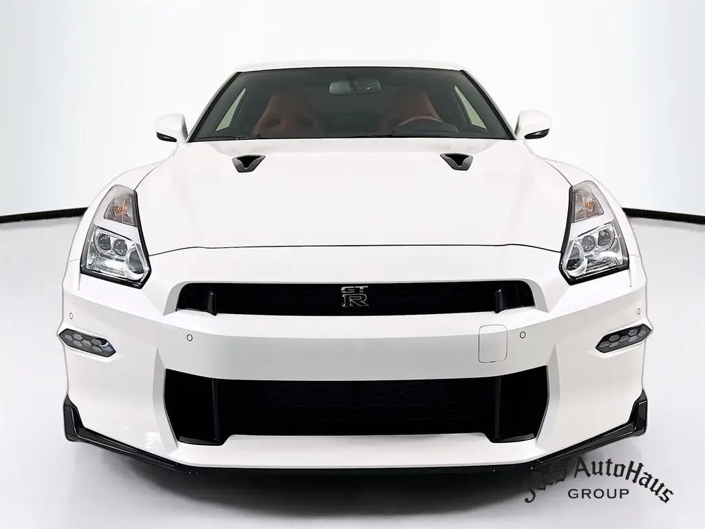 Used 2024 Nissan GT-R Premium with VIN JN1AR5BF8RM220374 for sale in Ewing, NJ
