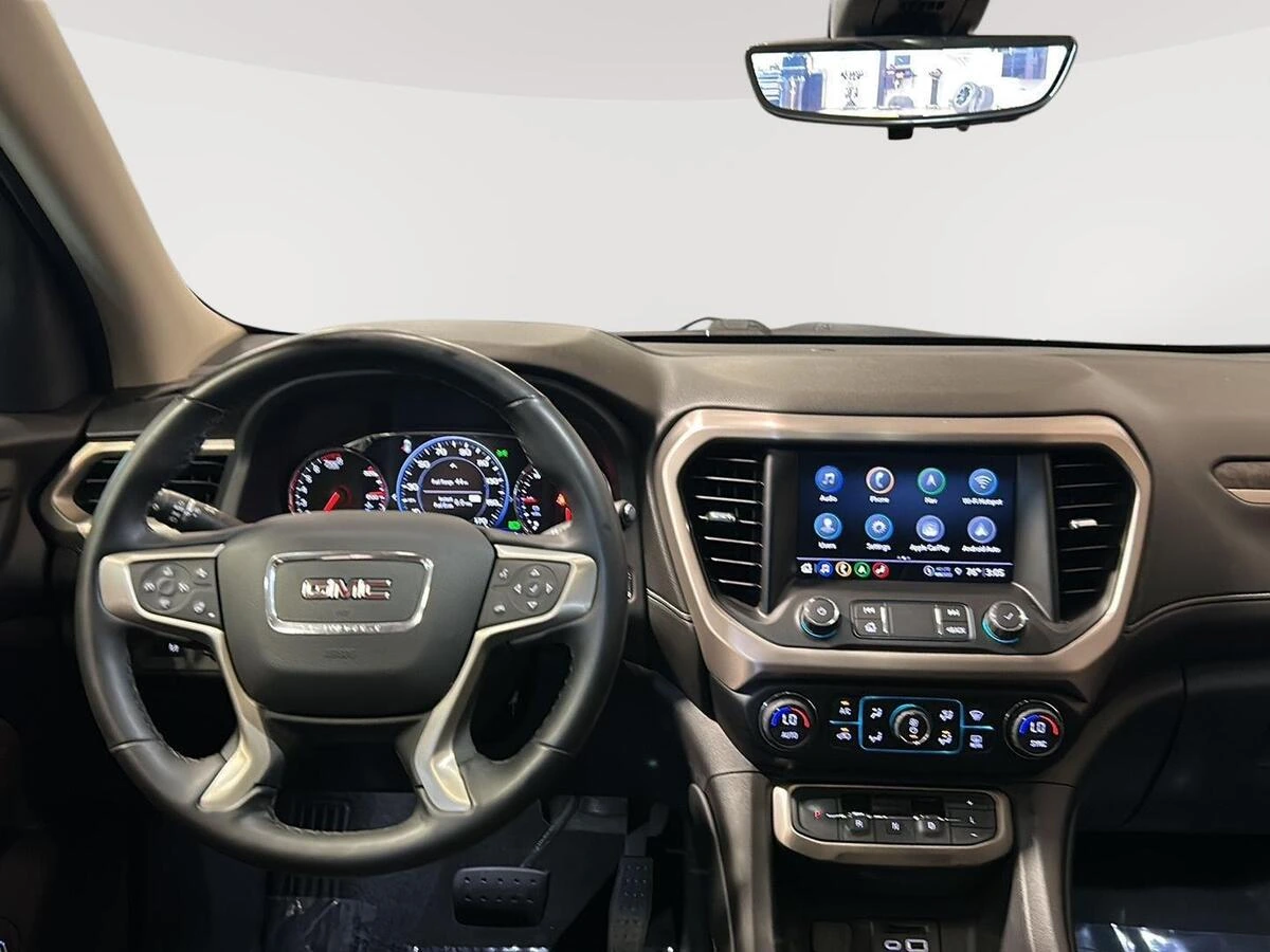 2023 GMC Acadia Denali - Photo 23
