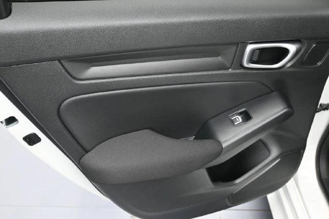 2024 Honda Civic EX - Photo 19