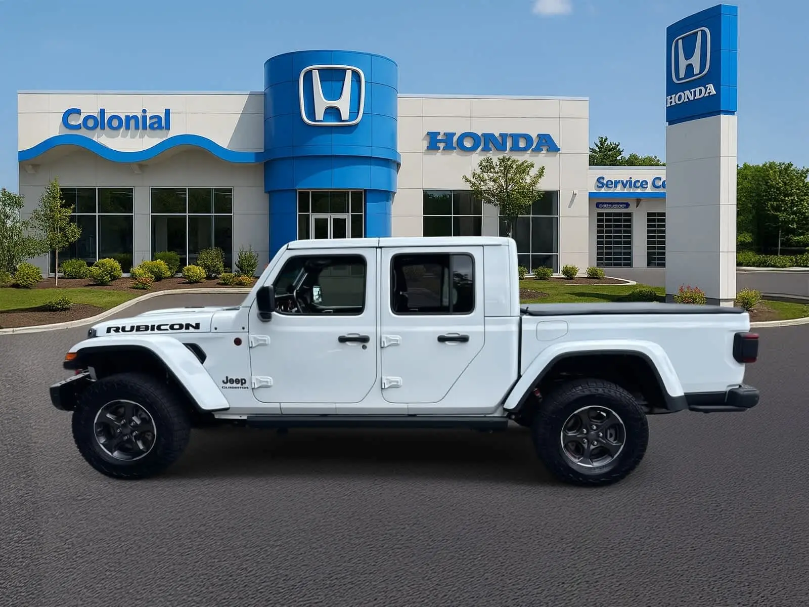 2022 Jeep Gladiator Rubicon photo 3