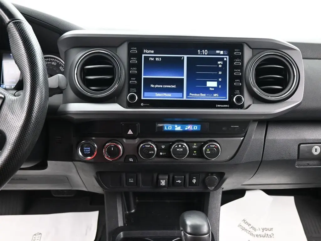 2022 Toyota Tacoma TRD Off-Road V6 photo 21