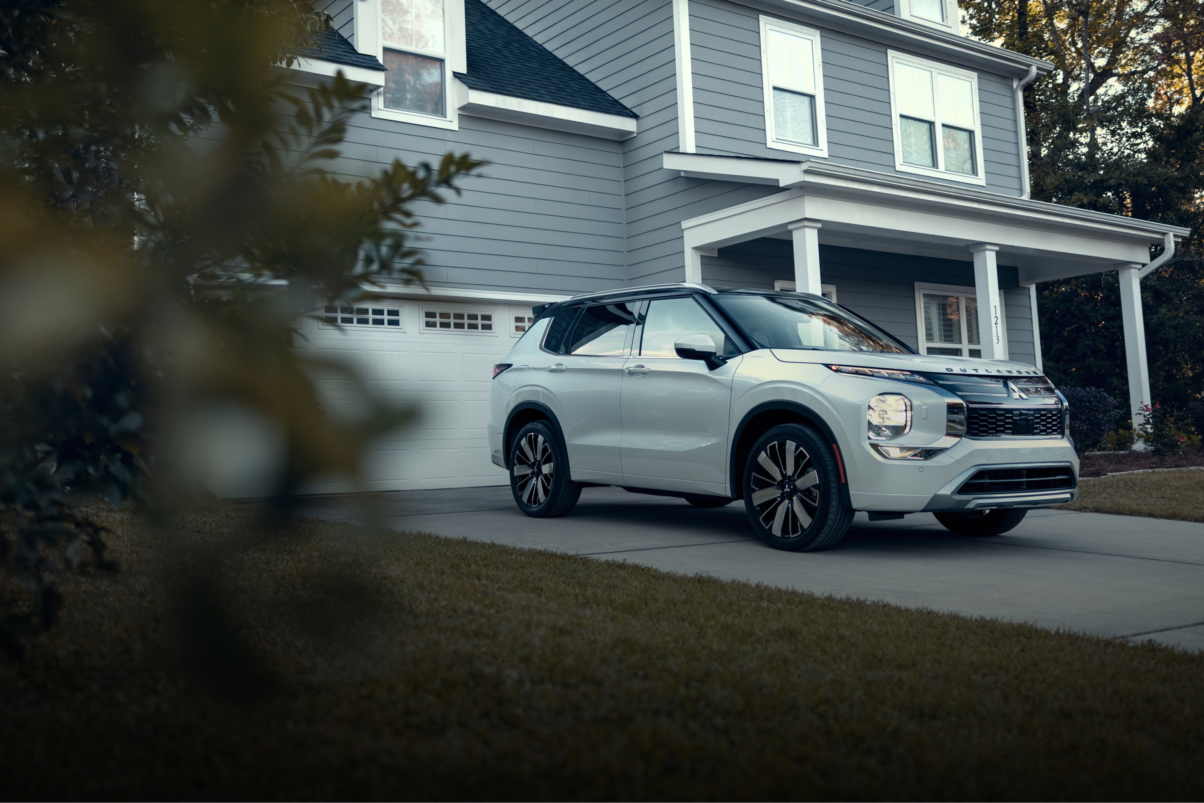 2026 Mitsubishi Outlander On Road
