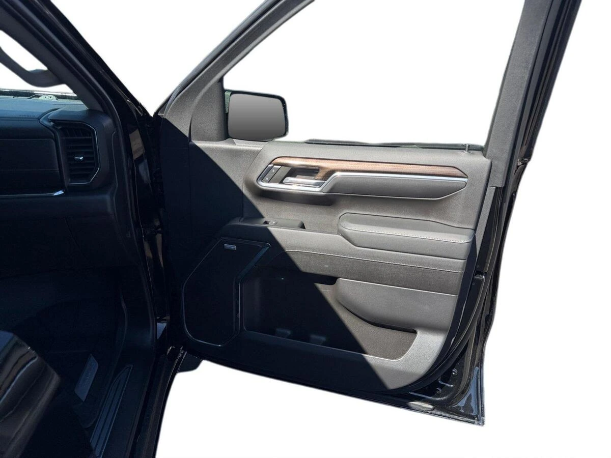 2023 Chevrolet Silverado 1500 RST - Photo 18