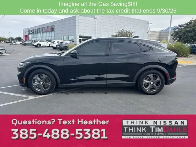2021 Ford Mustang Mach-E Select photo 2