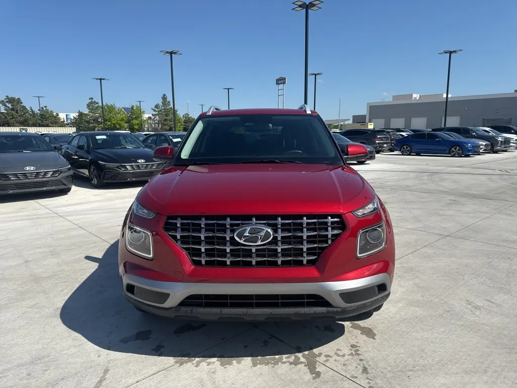 Used 2024 Hyundai Venue SEL with VIN KMHRC8A38RU280466 for sale in Norman, OK