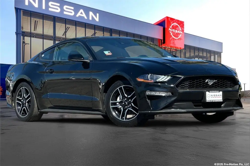 2023 Ford Mustang EcoBoost Premium