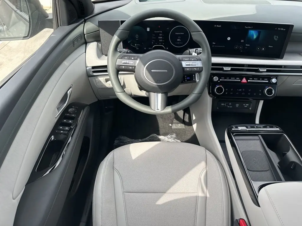 2026 Hyundai Tucson Limited photo 25