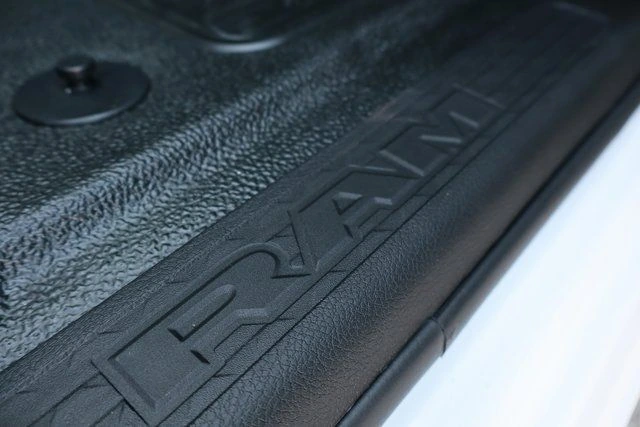 2025 RAM 3500 Chassis Tradesman - Photo 43