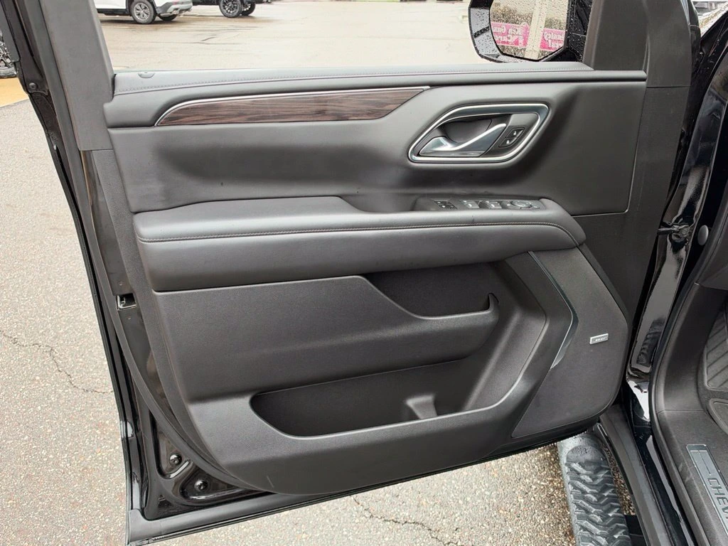 2021 Chevrolet Tahoe Z71 - Photo 10