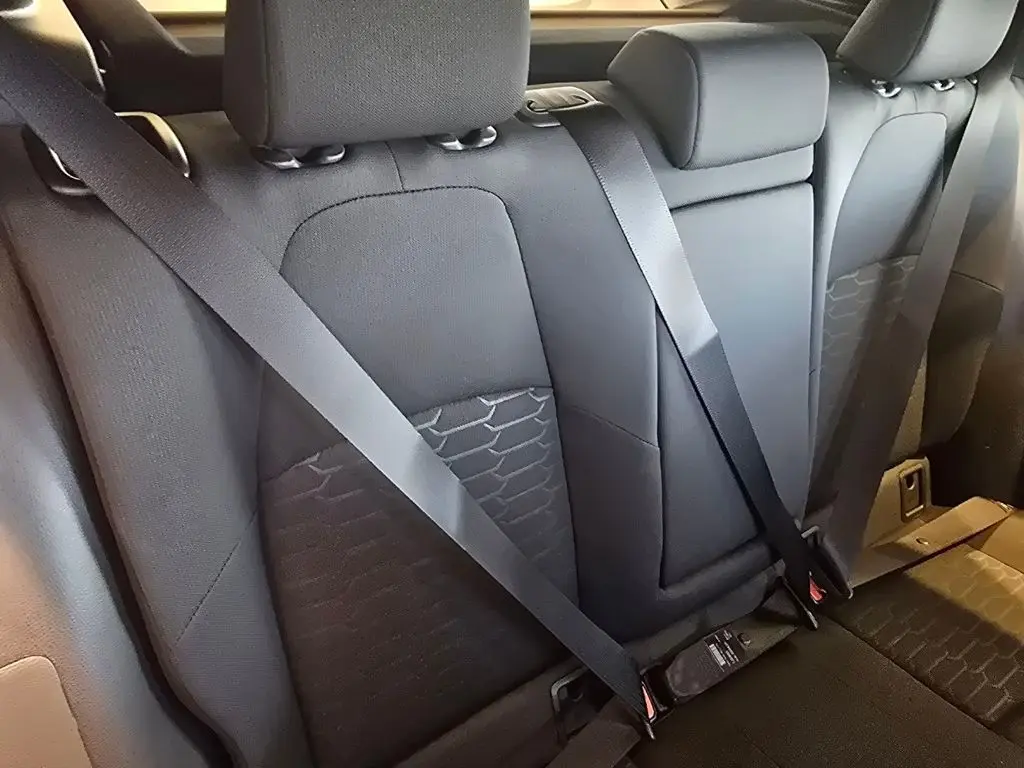 2025 Toyota Corolla SE photo 17