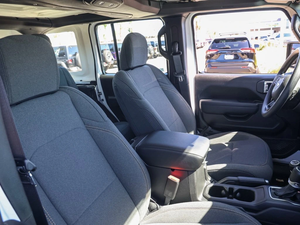 2026 Jeep Wrangler 4-Door Sport - Photo 21