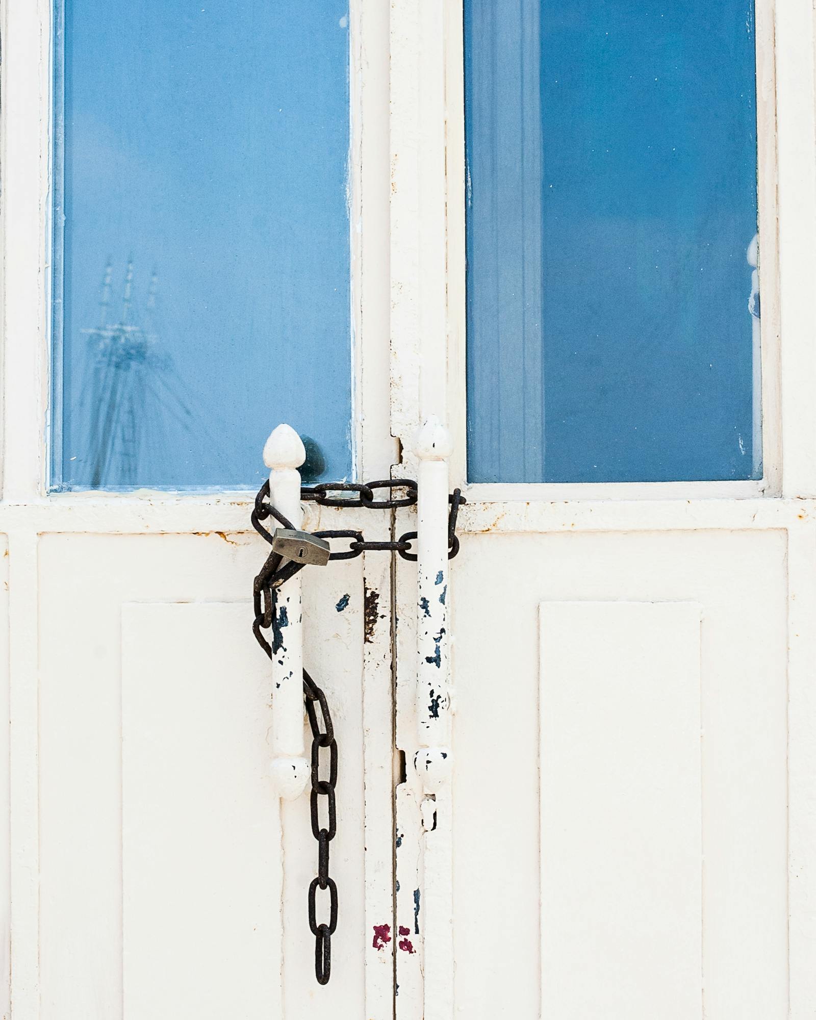 Modern compact SUV interior and infotainment system