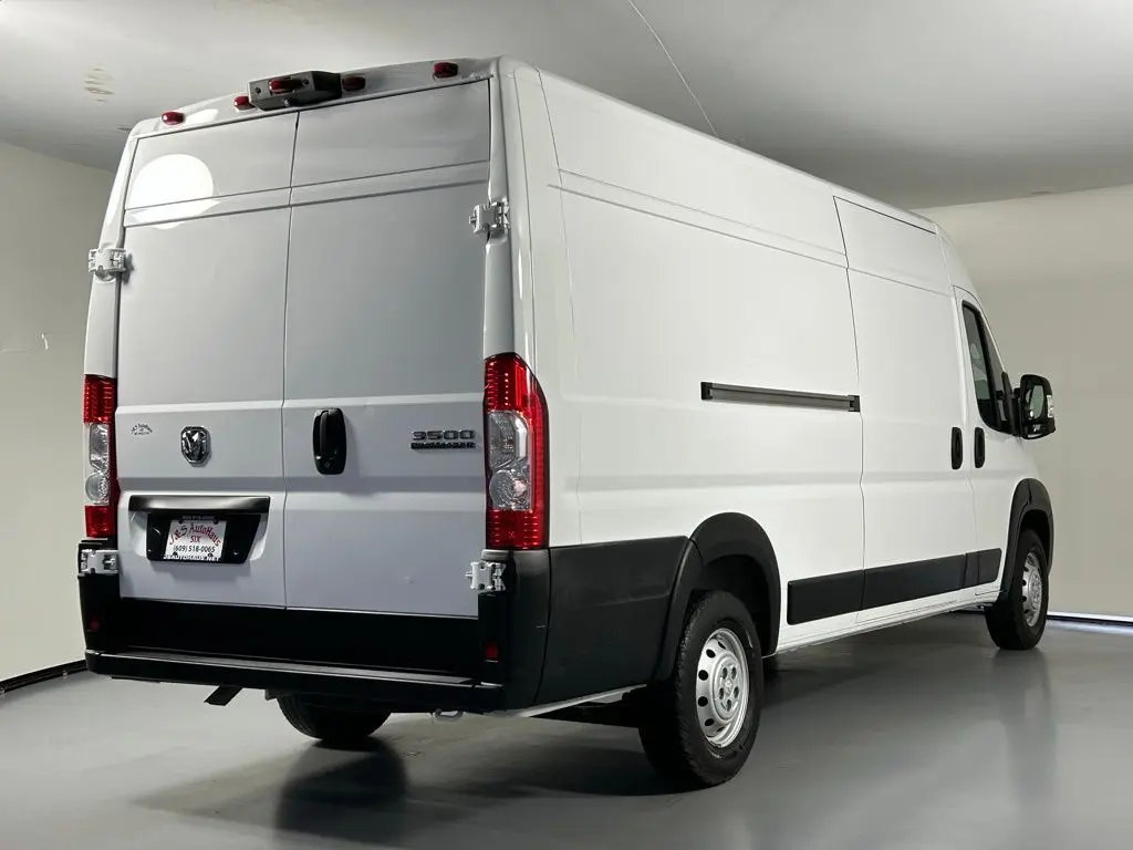 2023 Ram ProMaster 3500 photo 7