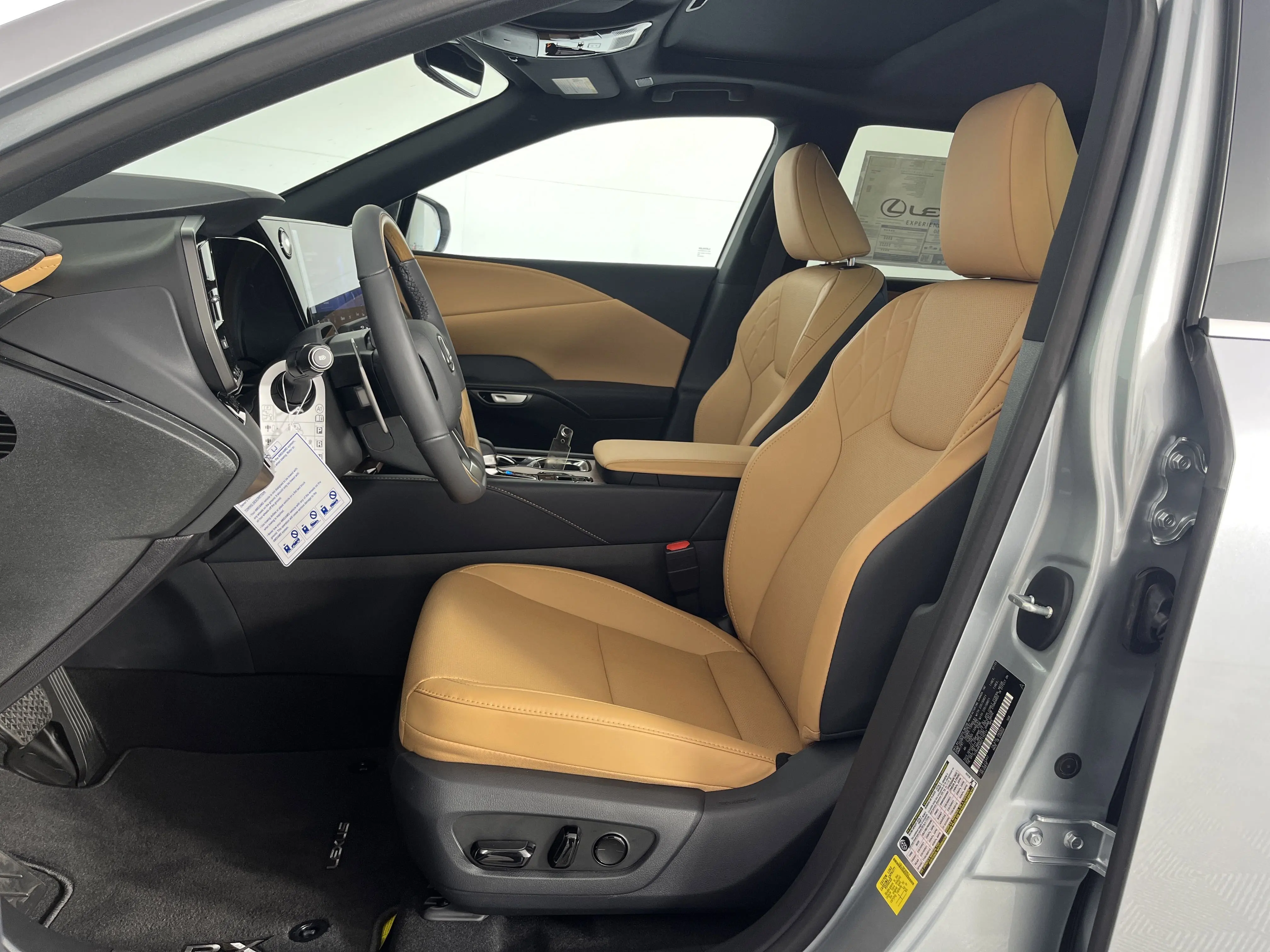 2025 Lexus RX 350 Premium AWD photo 3
