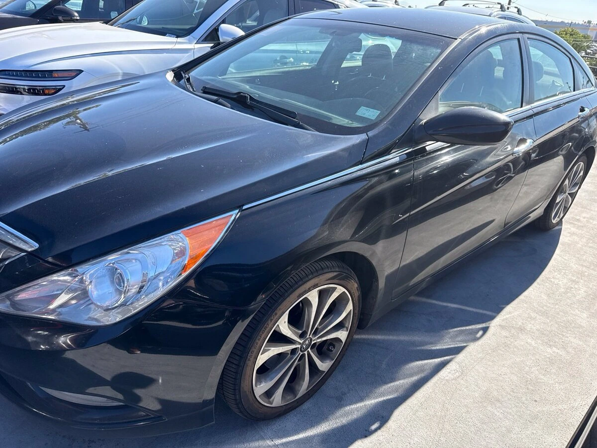 Used 2013 Hyundai Sonata SE with VIN 5NPEC4AB8DH729196 for sale in Torrance, CA
