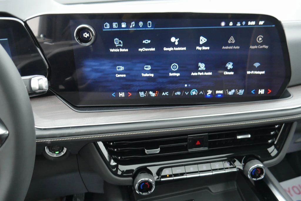 2026 Chevrolet Suburban Premier - Photo 15
