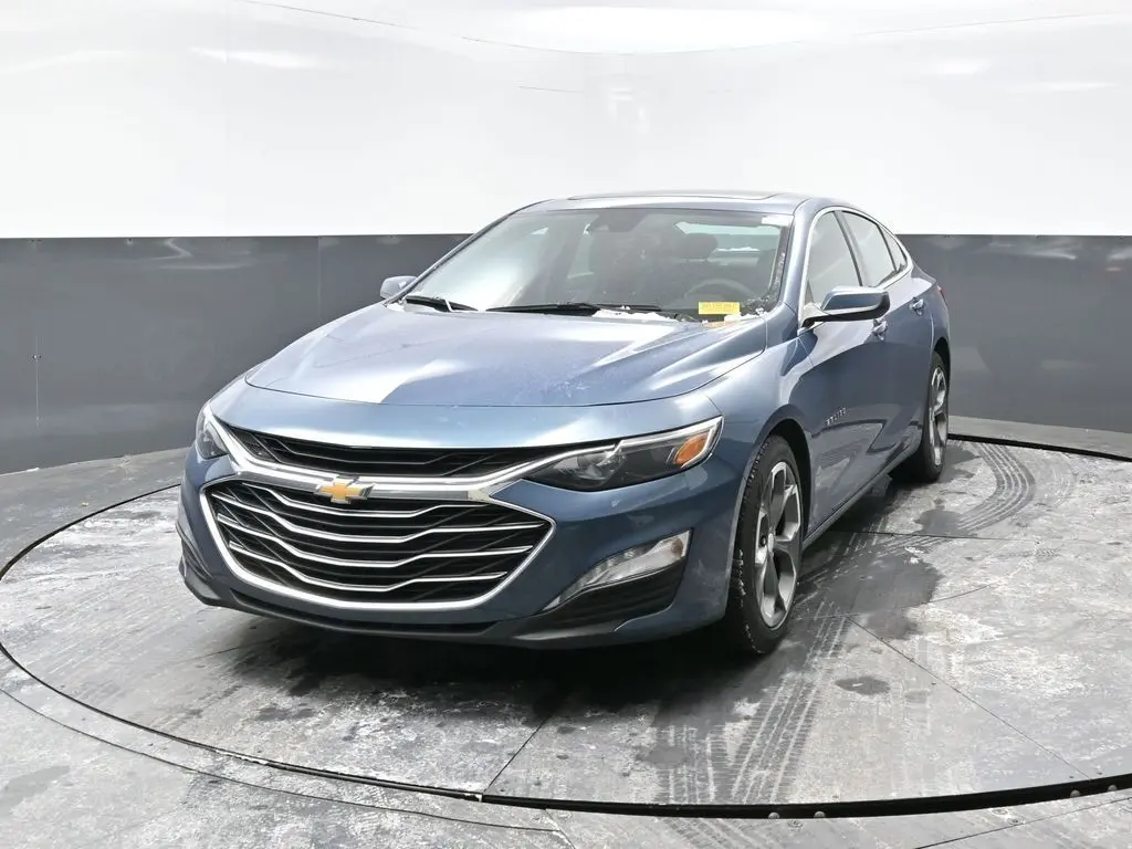 2024 Chevrolet Malibu 1LT photo 4