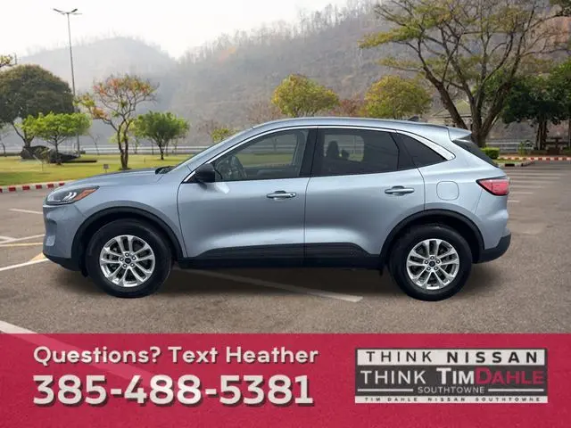 Used 2022 Ford Escape SE with VIN 1FMCU9G6XNUA93038 for sale in South Jordan, UT