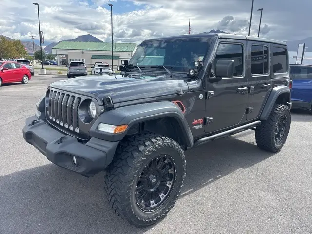 2019 Jeep Wrangler Unlimited Sport S photo 2