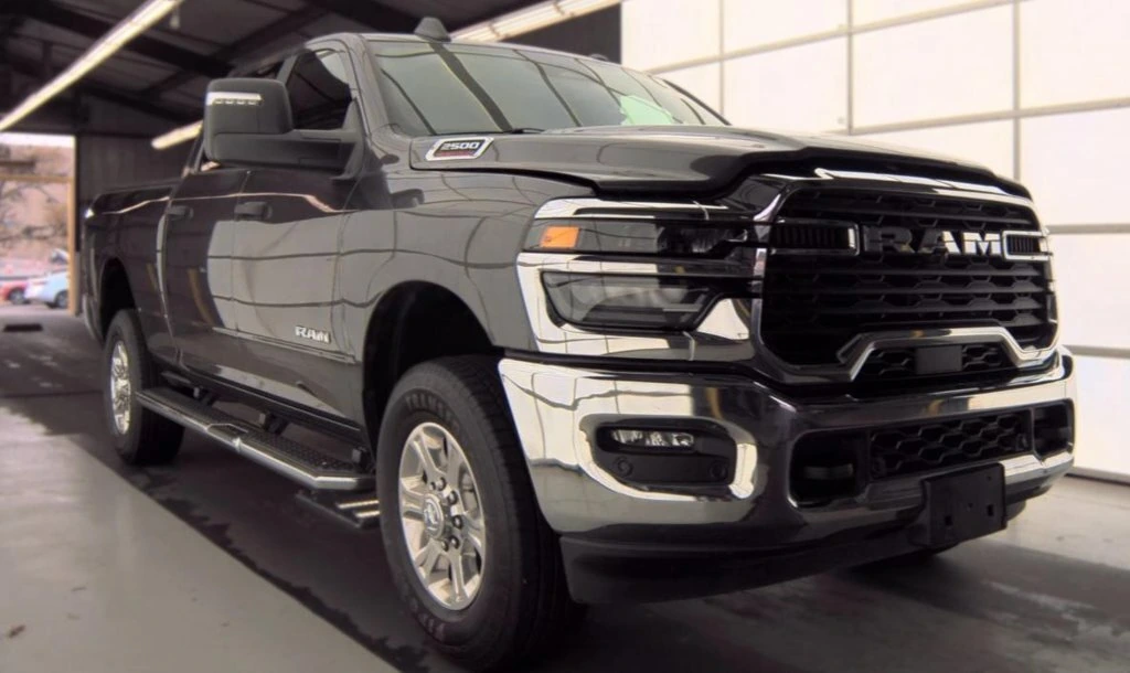 Used 2026 RAM Ram 2500 Pickup Big Horn with VIN 3C6UR5DJ0TG235271 for sale in Kansas City