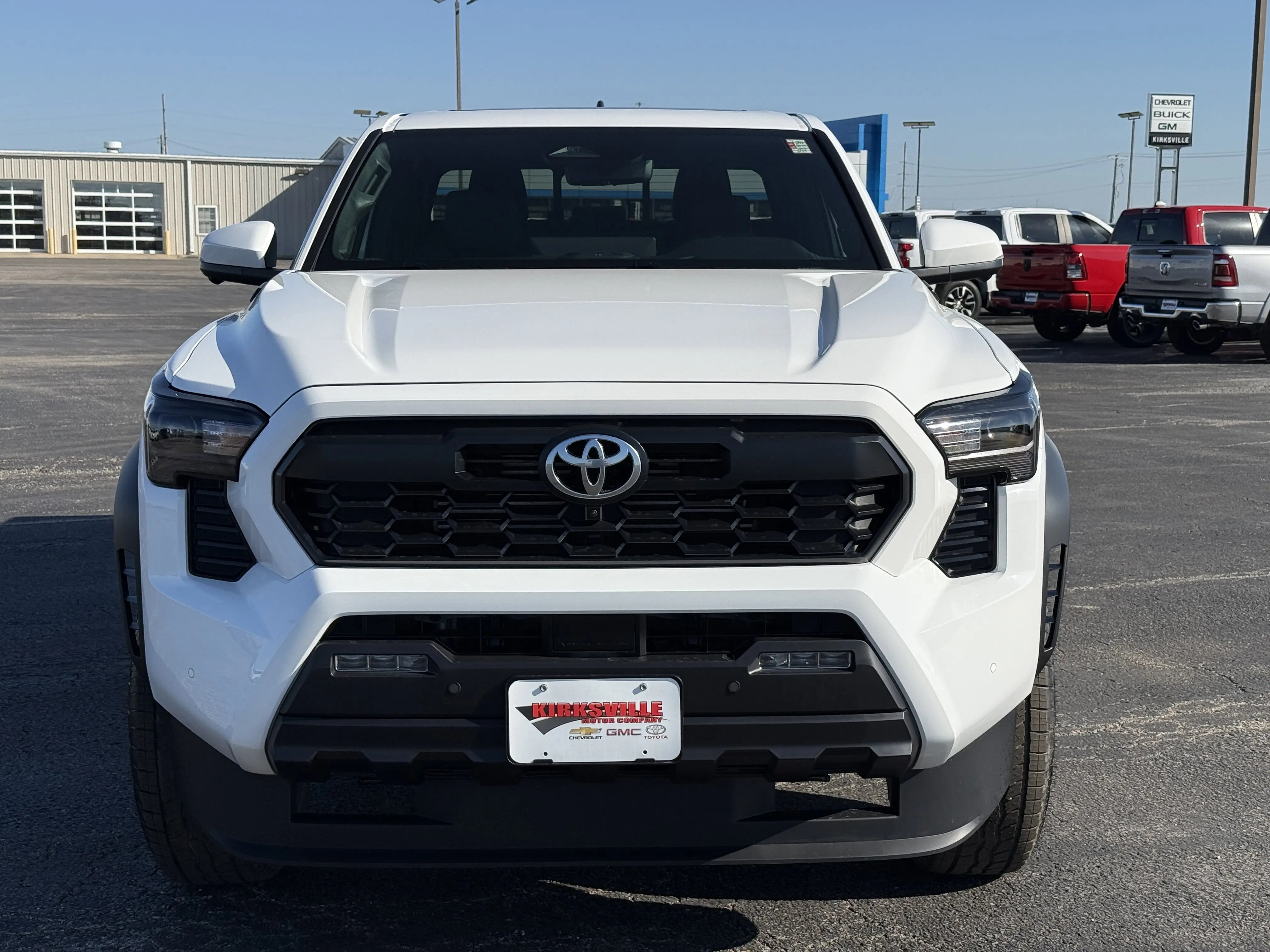 2025 Toyota Tacoma TRD Double Cab photo 8