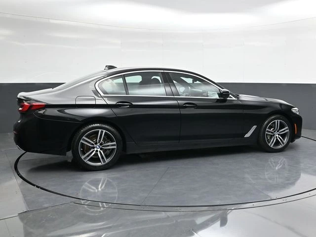 2022 BMW 5 Series 530i - Photo 10