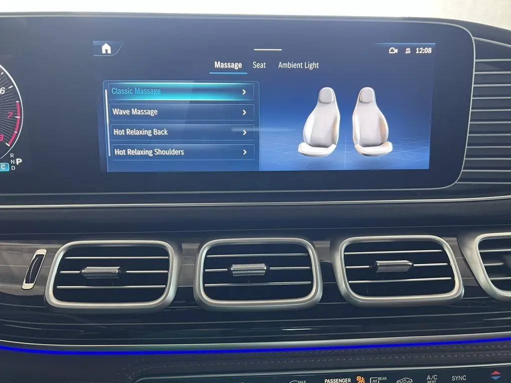 2026 Mercedes Benz GLS 580 4MATIC photo 15