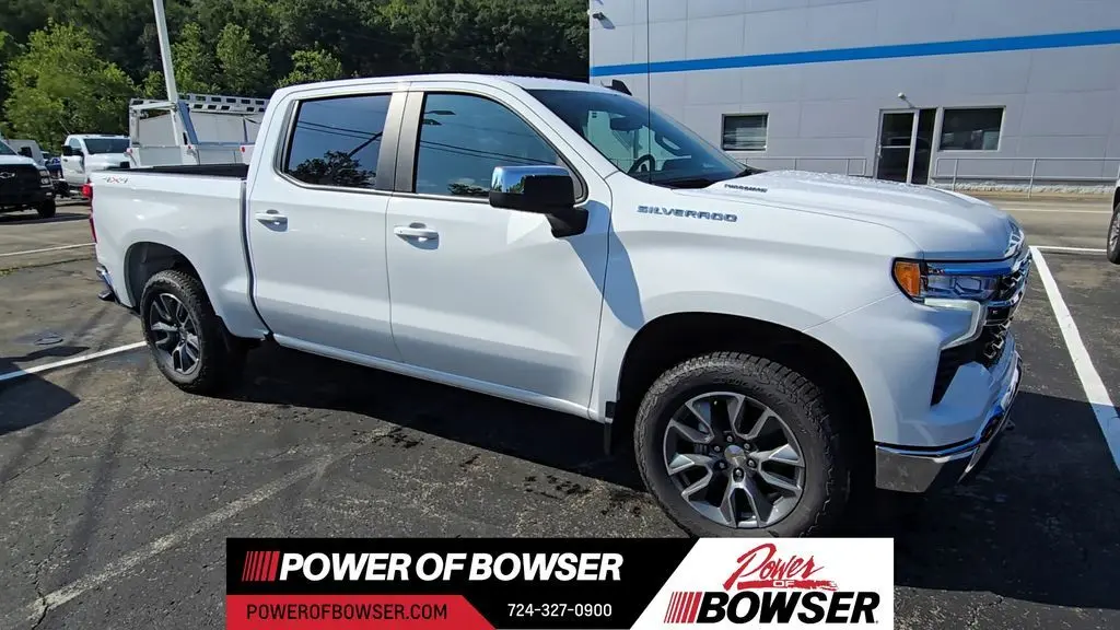 2025 Chevrolet Silverado 1500 LT photo 2
