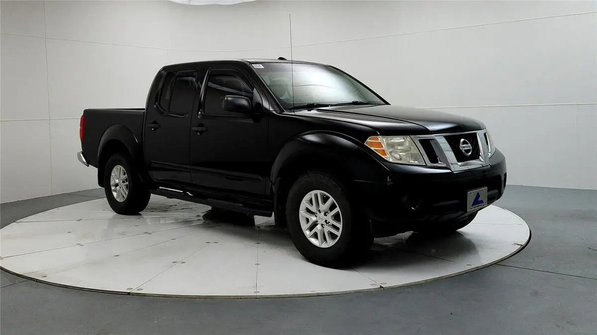 2014 Nissan Frontier SV's photo